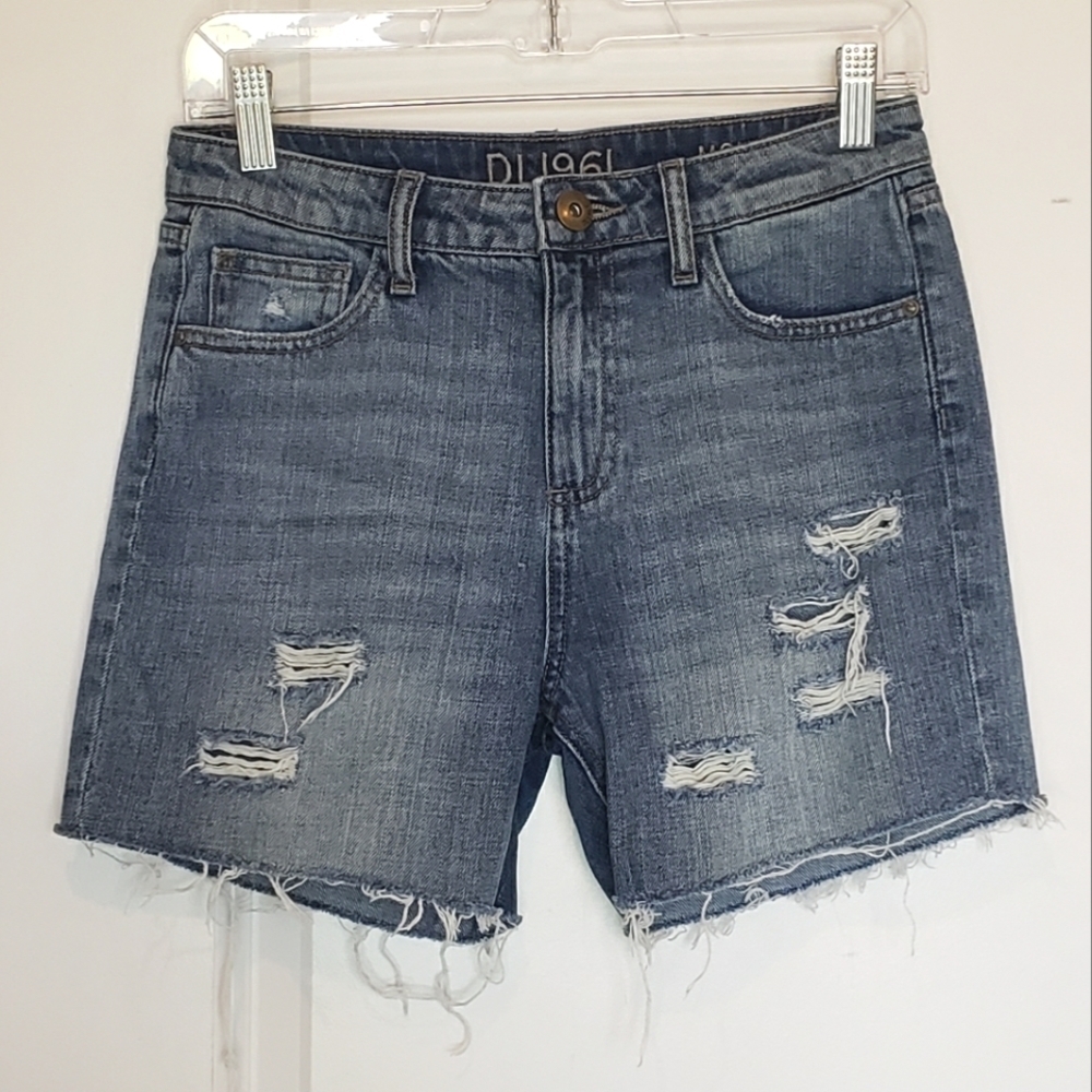 DL1961 Monet Ultra High Rise  Distressed Cut Off Jean Shorts 26